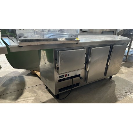 Mesa refrigerada 2 puertas y 1/2 con encimera voladiza Ocasión